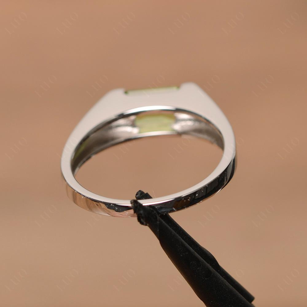 Horizontal Peridot Gender Neutral Ring - LUO Jewelry