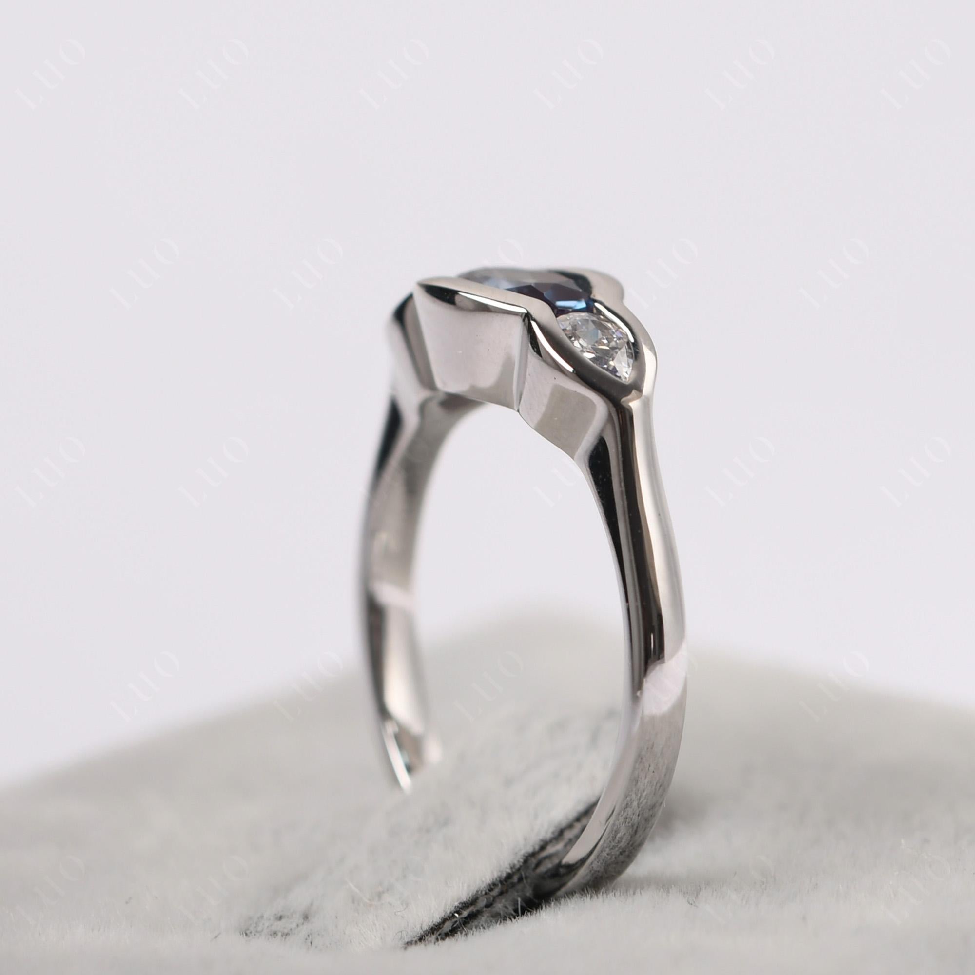 3 Stone Bezel Set Alexandrite Wave Ring - LUO Jewelry 