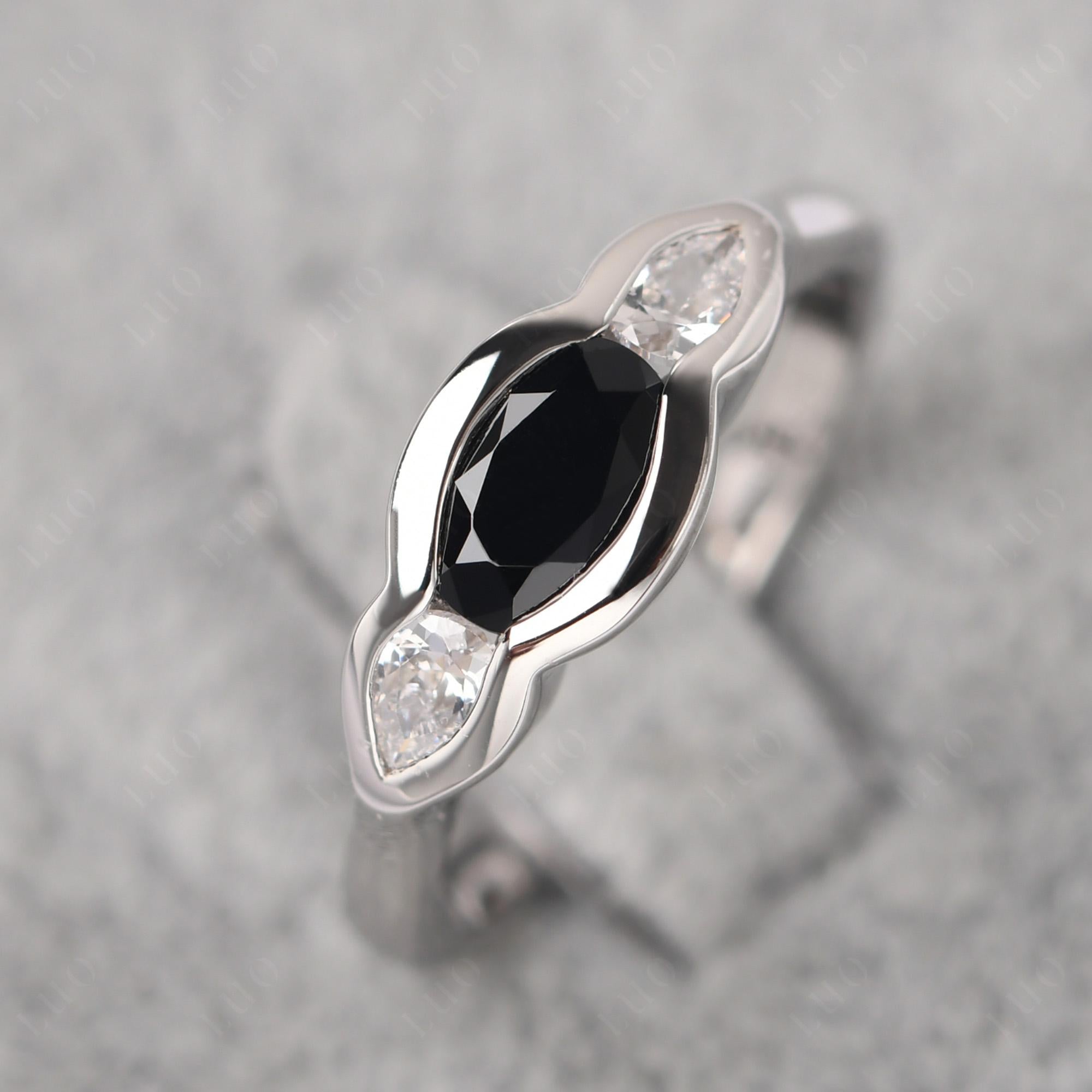 3 Stone Bezel Set Black Spinel Wave Ring - LUO Jewelry 