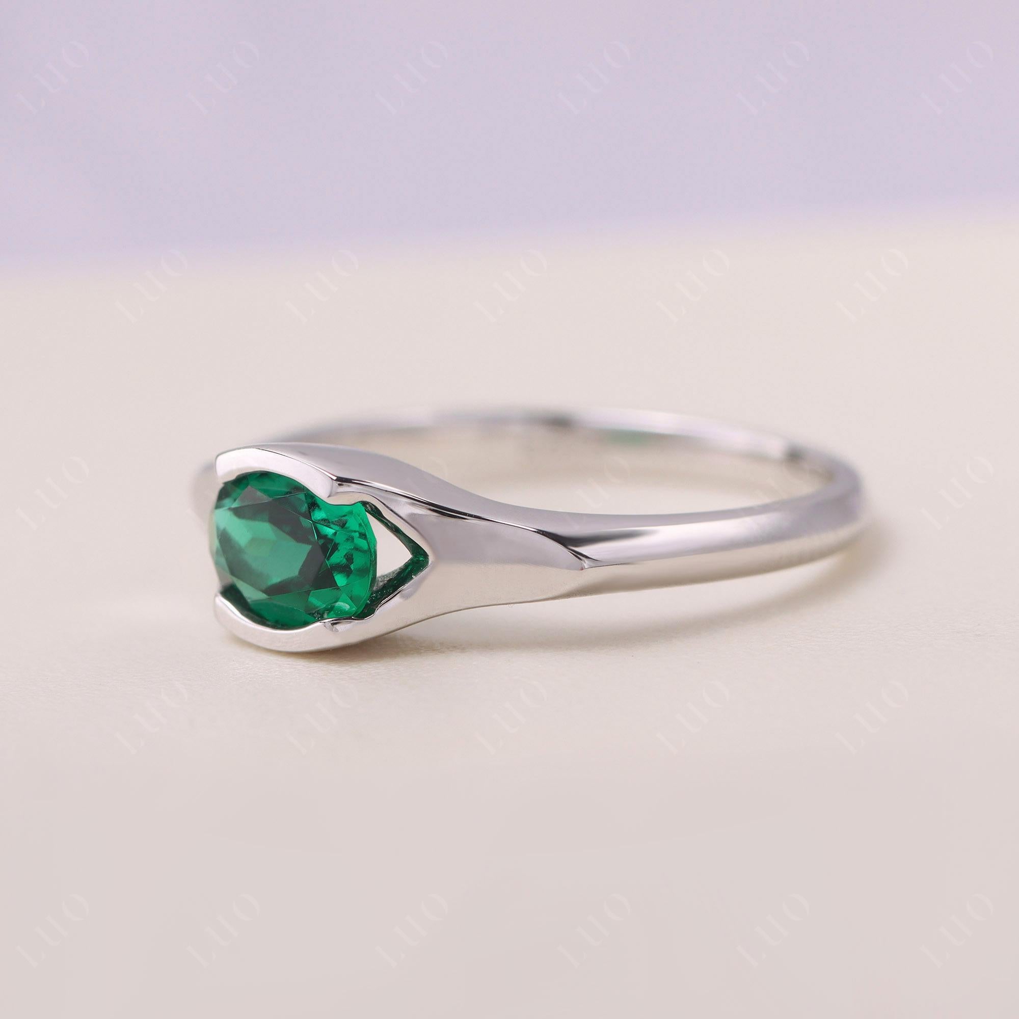 Oval Emerald East West Bezel Set Ring - LUO Jewelry 