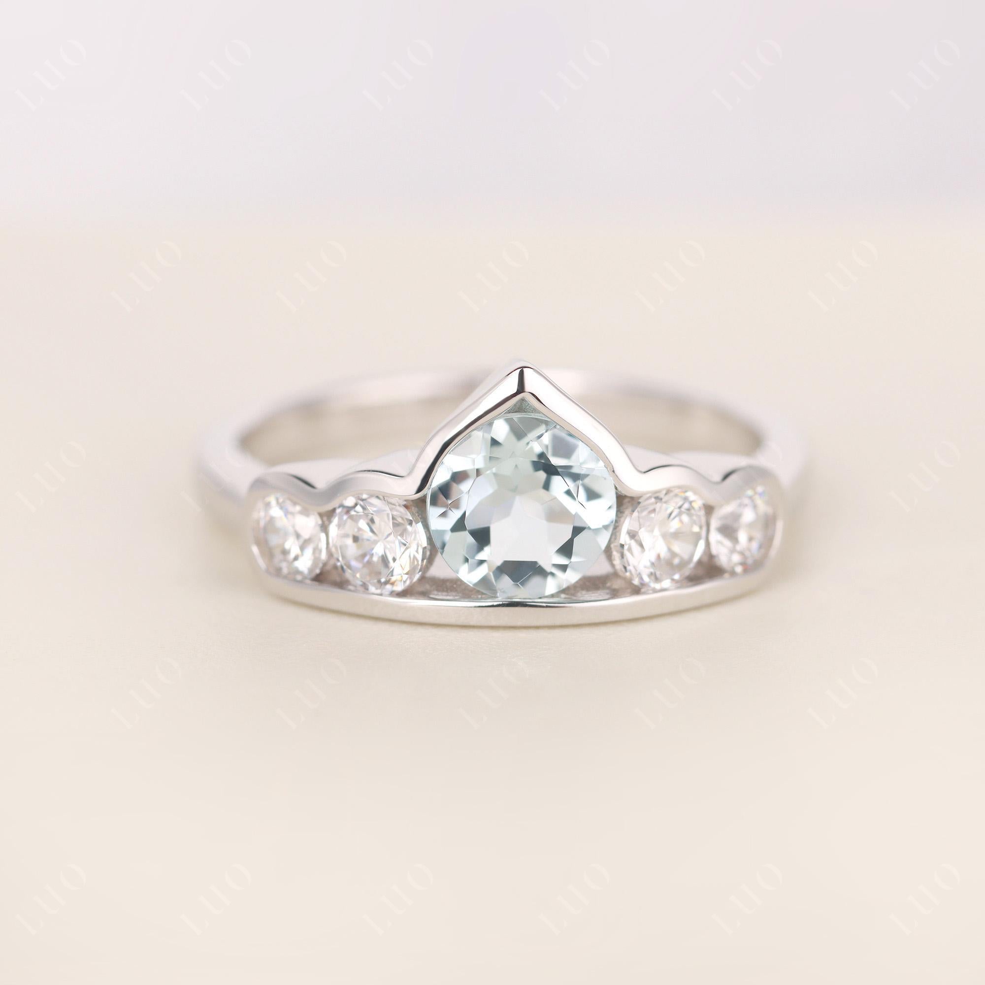 Vintage Aquamarine Cluster Ring Yellow Gold - LUO Jewelry