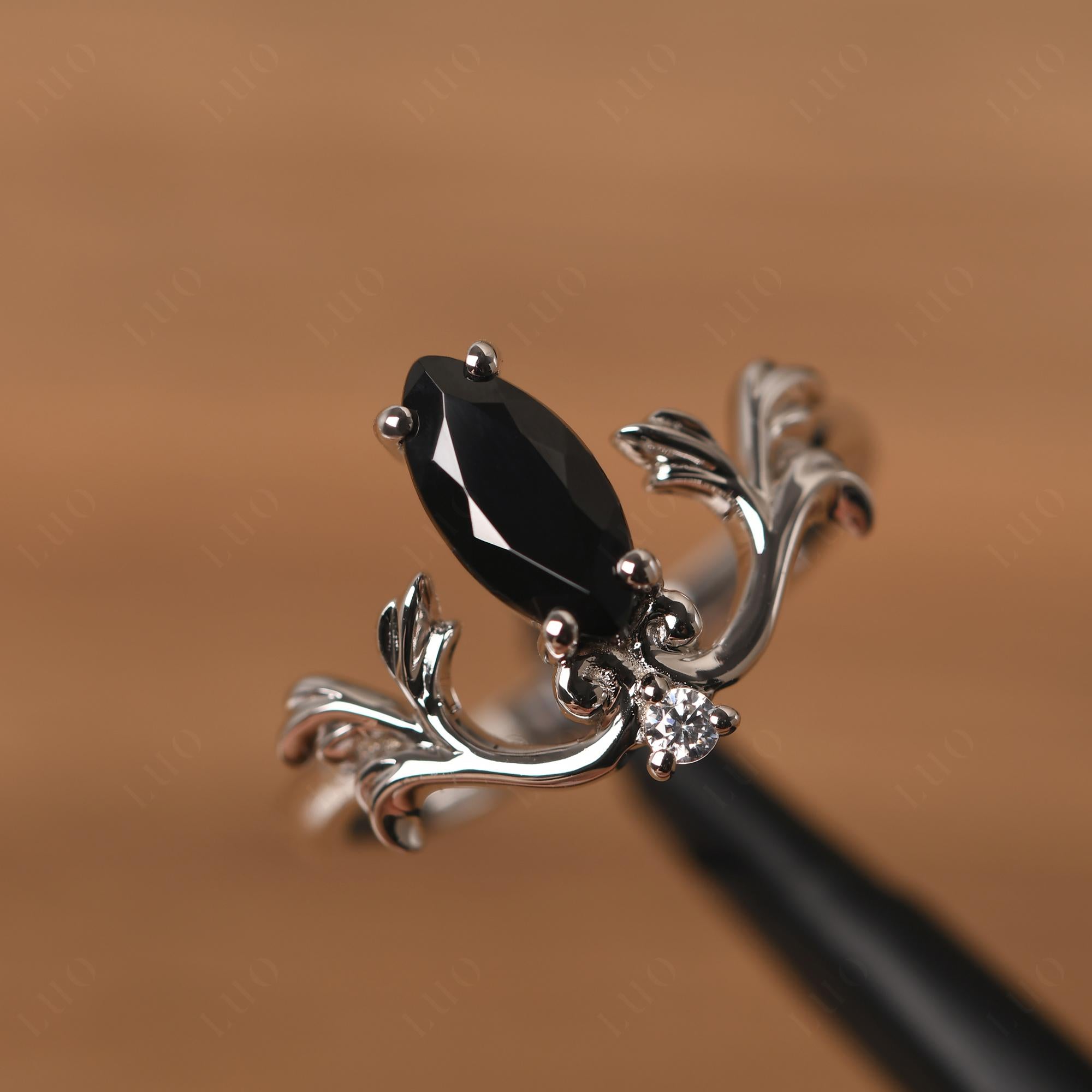 Baroque Marquise Cut Black Stone Ring - LUO Jewelry