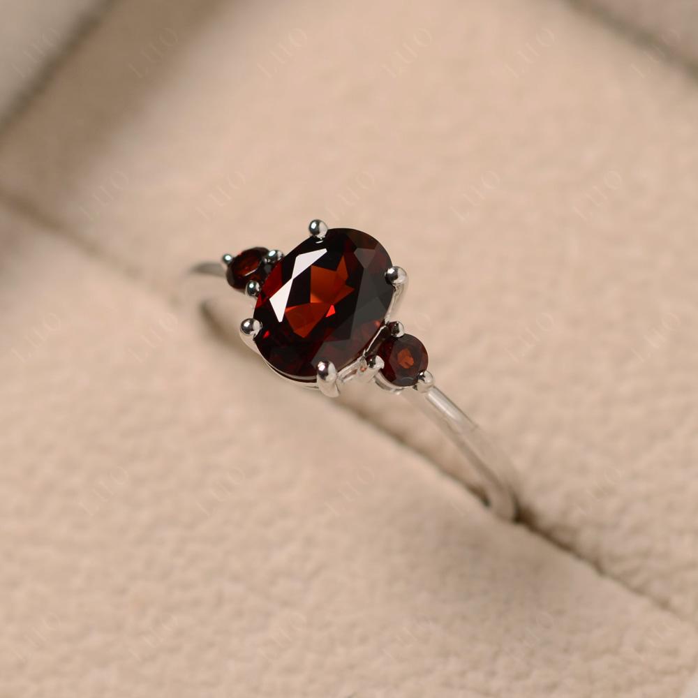 Trilogy Oval Garnet Ring - LUO Jewelry 