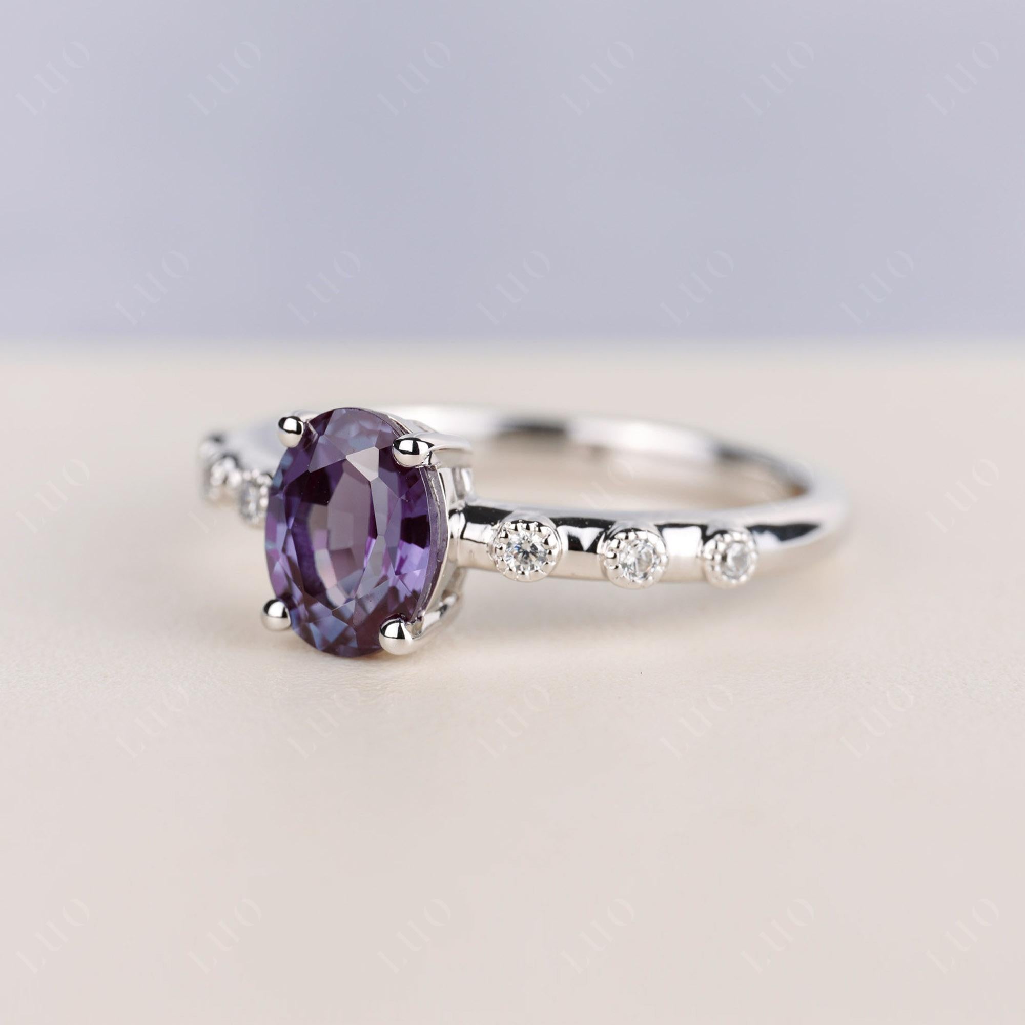 Antique Oval Cut Alexandrite Ring - LUO Jewelry 