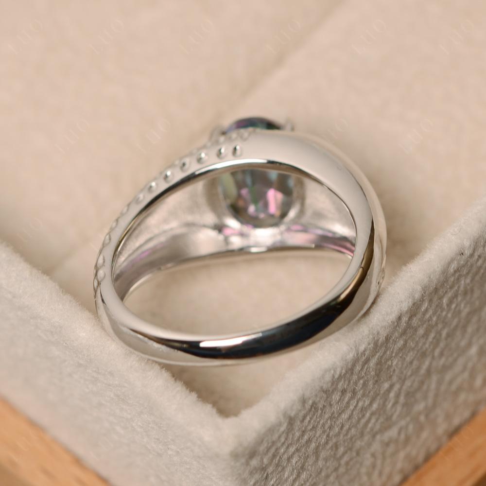 Anillo de topacio místico para hombre Anillo de solitario corte ovalado