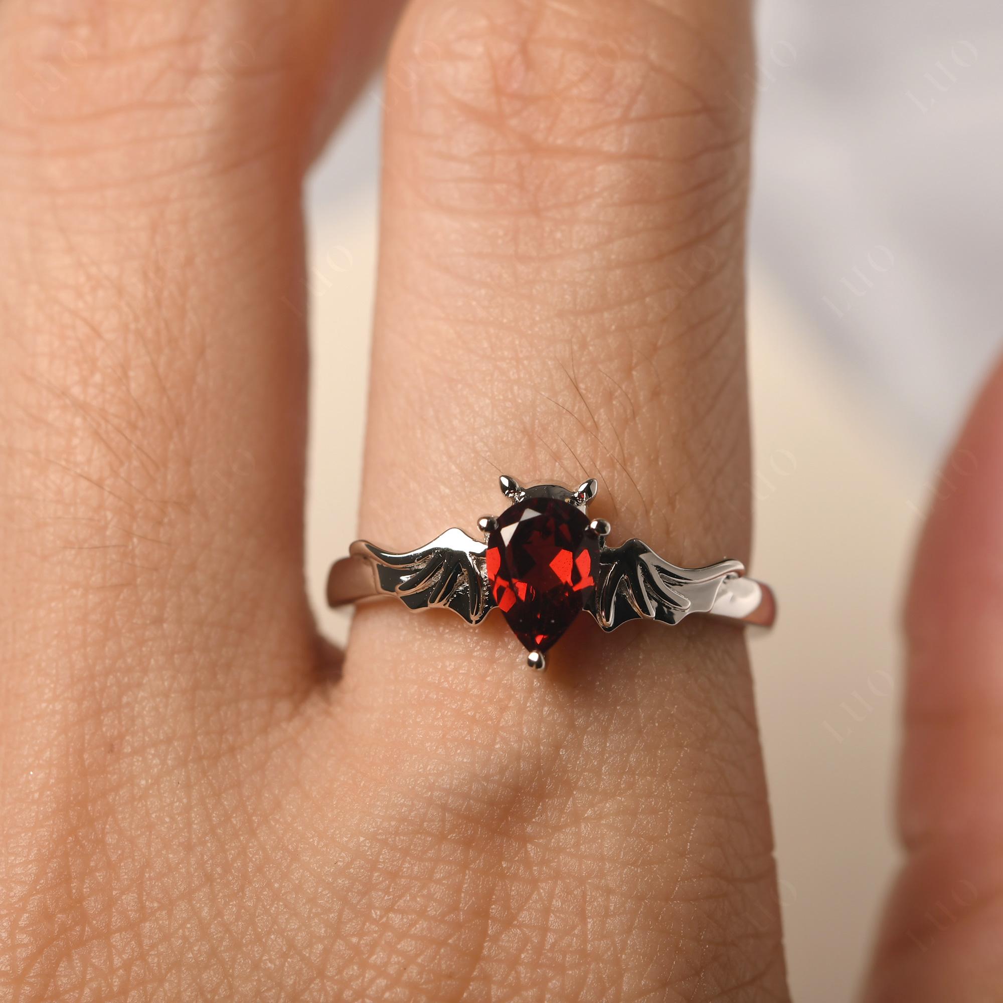 Garnet Bat Ring - LUO Jewelry 