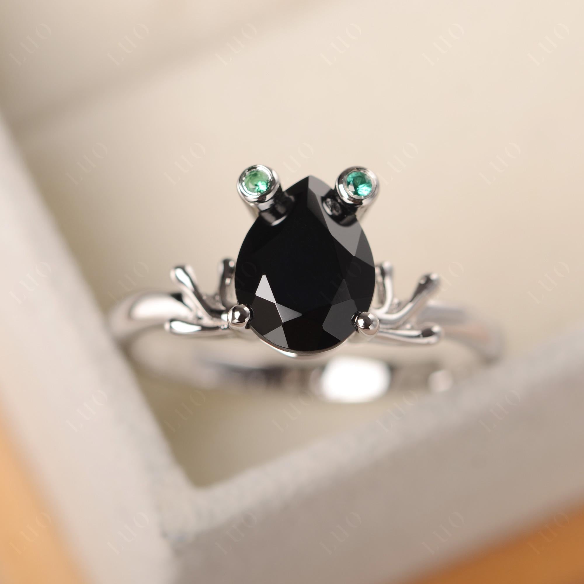 Black Spinel Frog Ring - LUO Jewelry 