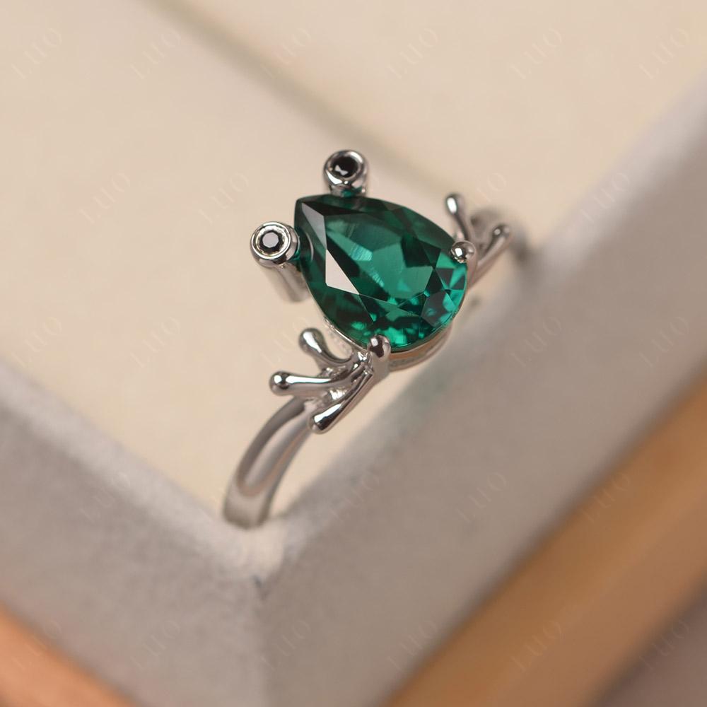 Emerald Frog Engagement Ring - LUO Jewelry 