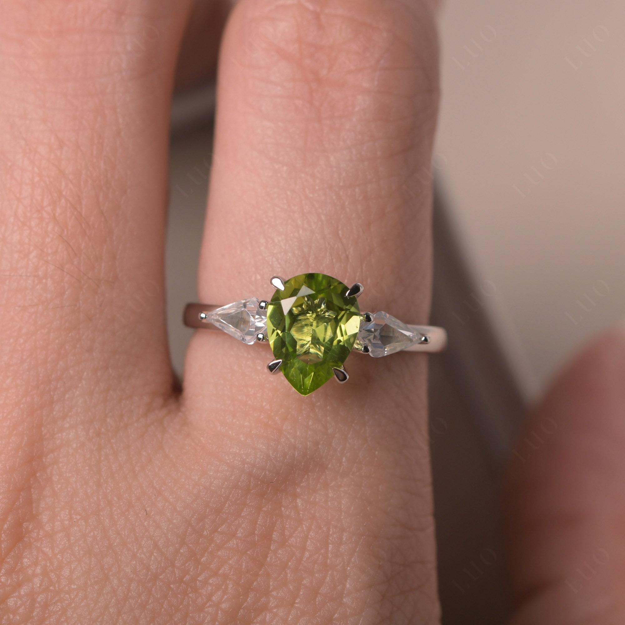Peridot Pear Three Stone Ring - LUO Jewelry 