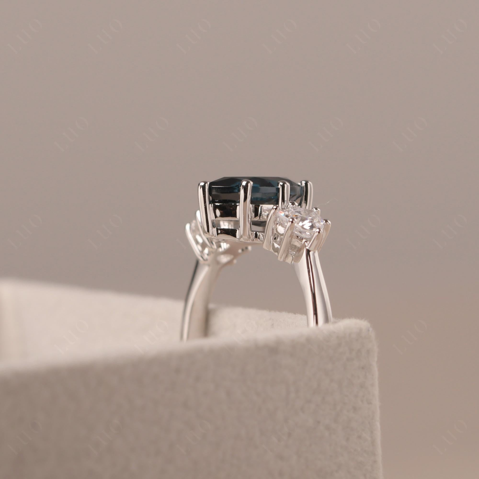 LUO Jewelry 