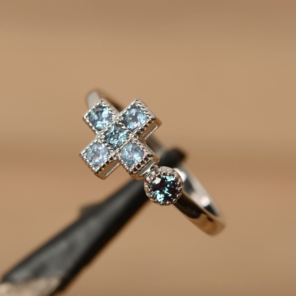 Alexandrite 6 Stones Cross Mothers Ring