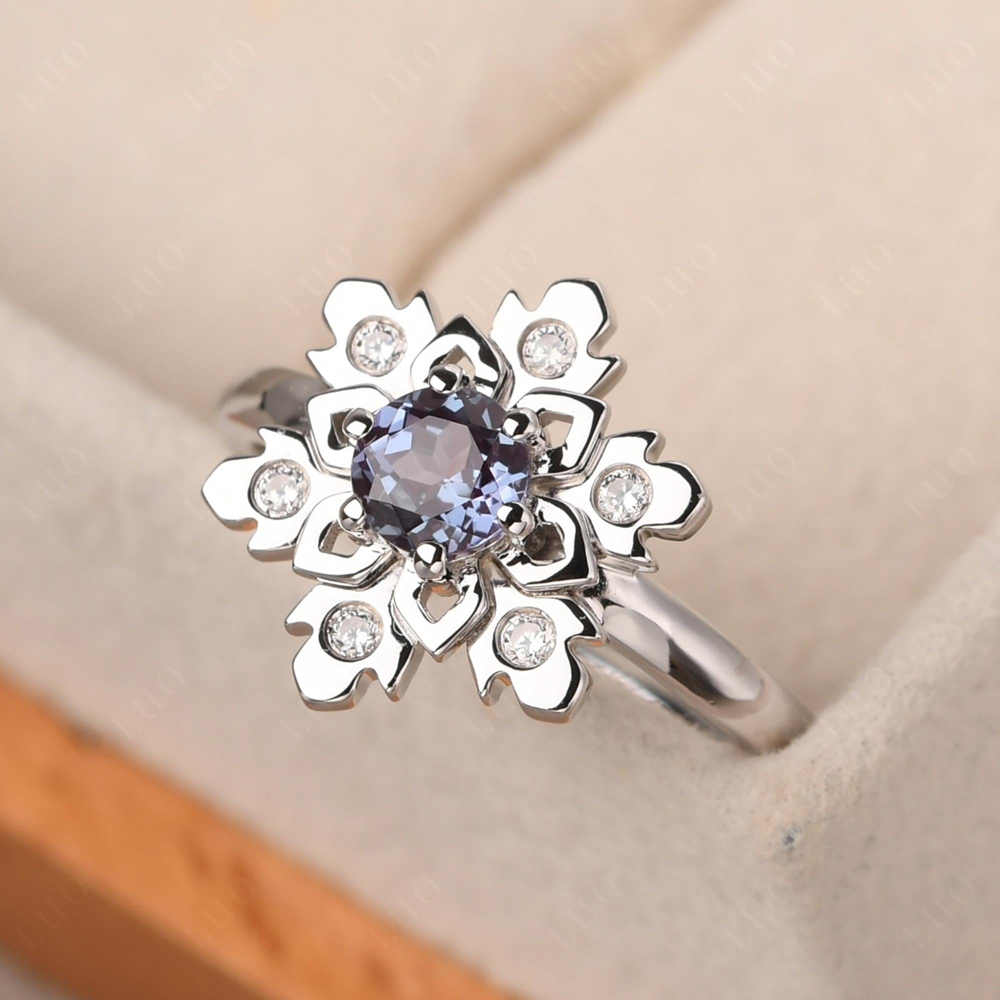Alexandrite Snowflake Engagement Ring - LUO Jewelry 