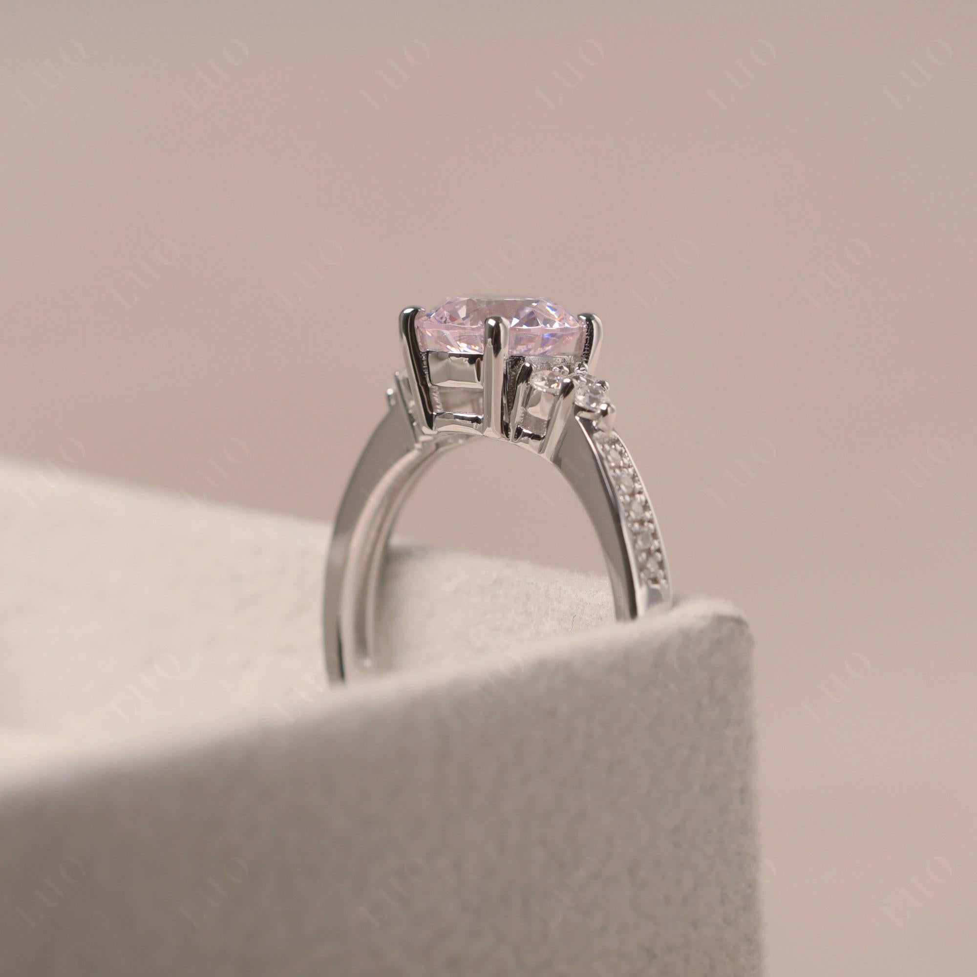 Round Cut Pink Cubic Zirconia Engagement Ring - LUO Jewelry 