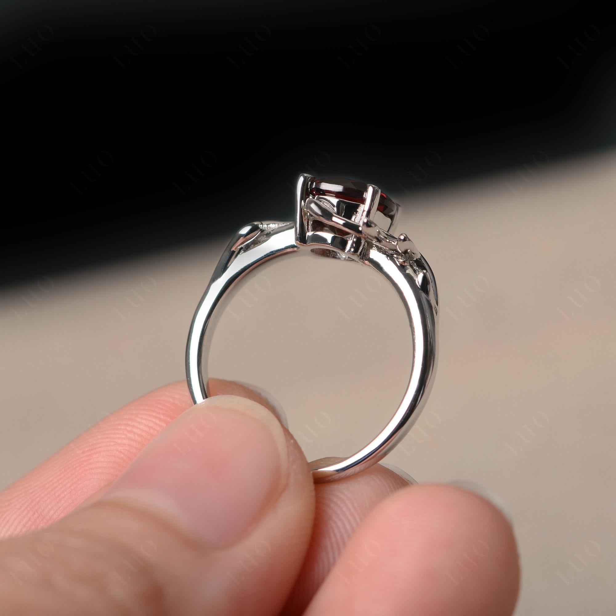 Garnet Vine Ring - LUO Jewelry 