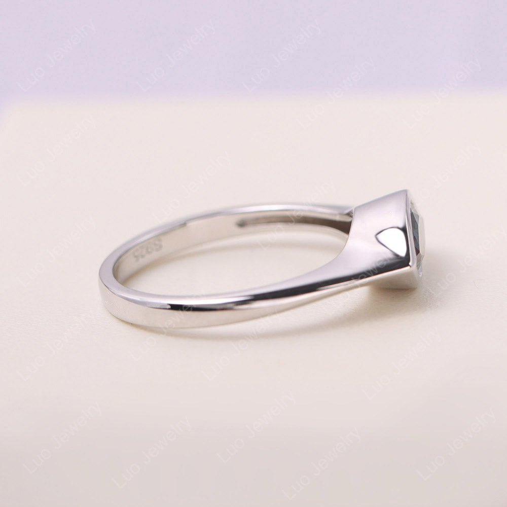Marquise geschnittener Alexandrit-Lünetten ring