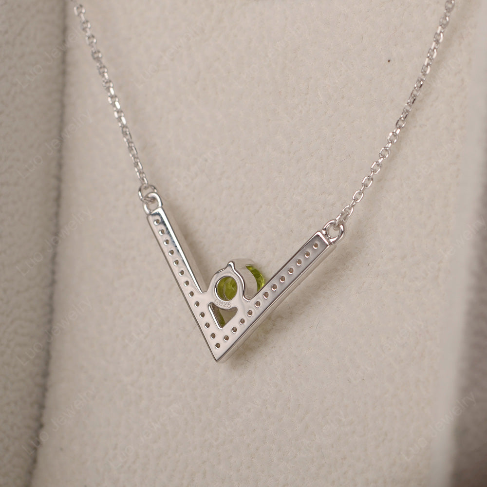 V Shaped Peridot Necklace Sterling Silver - LUO Jewelry