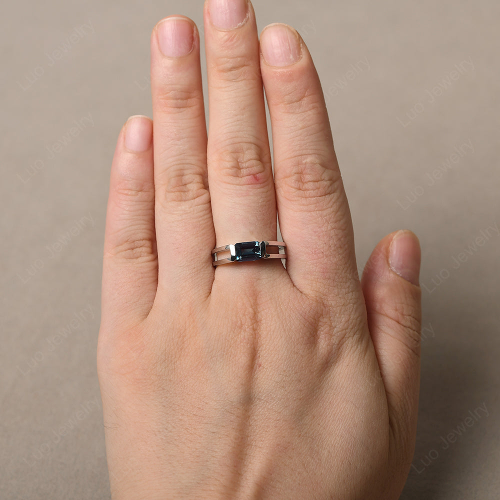 East West Alexandrite Solitaire Ring - LUO Jewelry