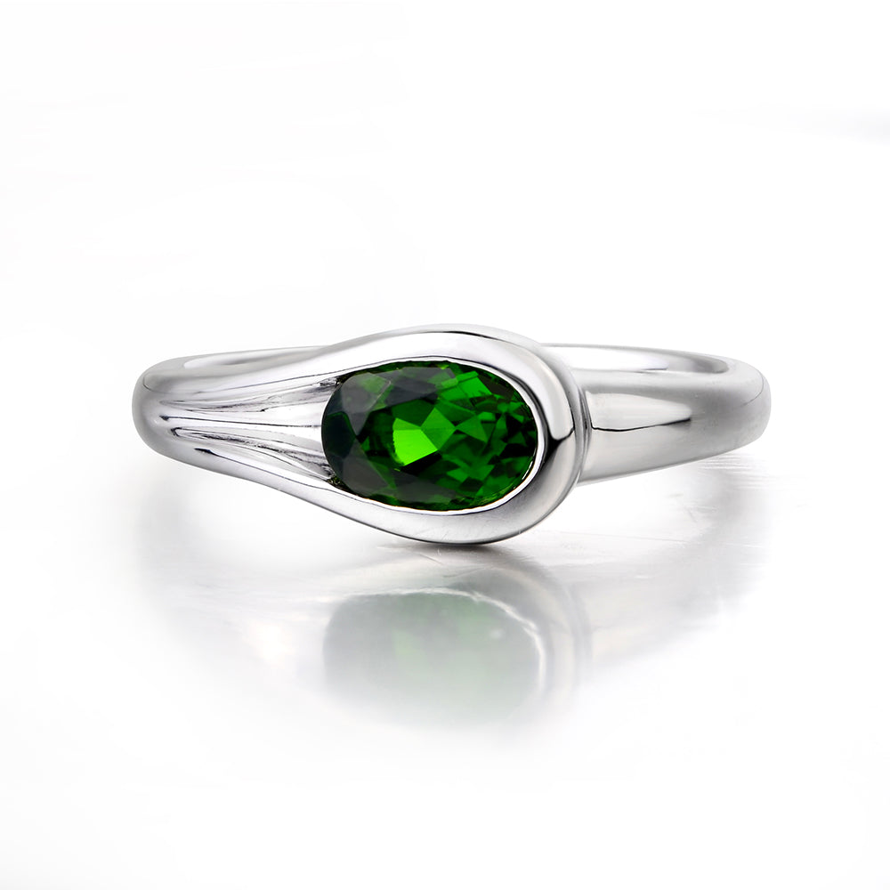 Oval Diopside Solitaire Ring White Gold - LUO Jewelry