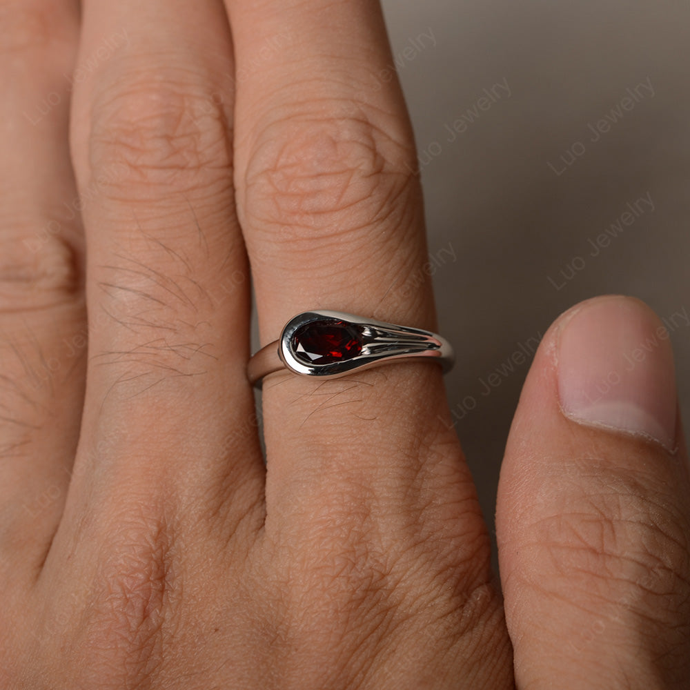 Oval Garnet Solitaire Ring White Gold - LUO Jewelry
