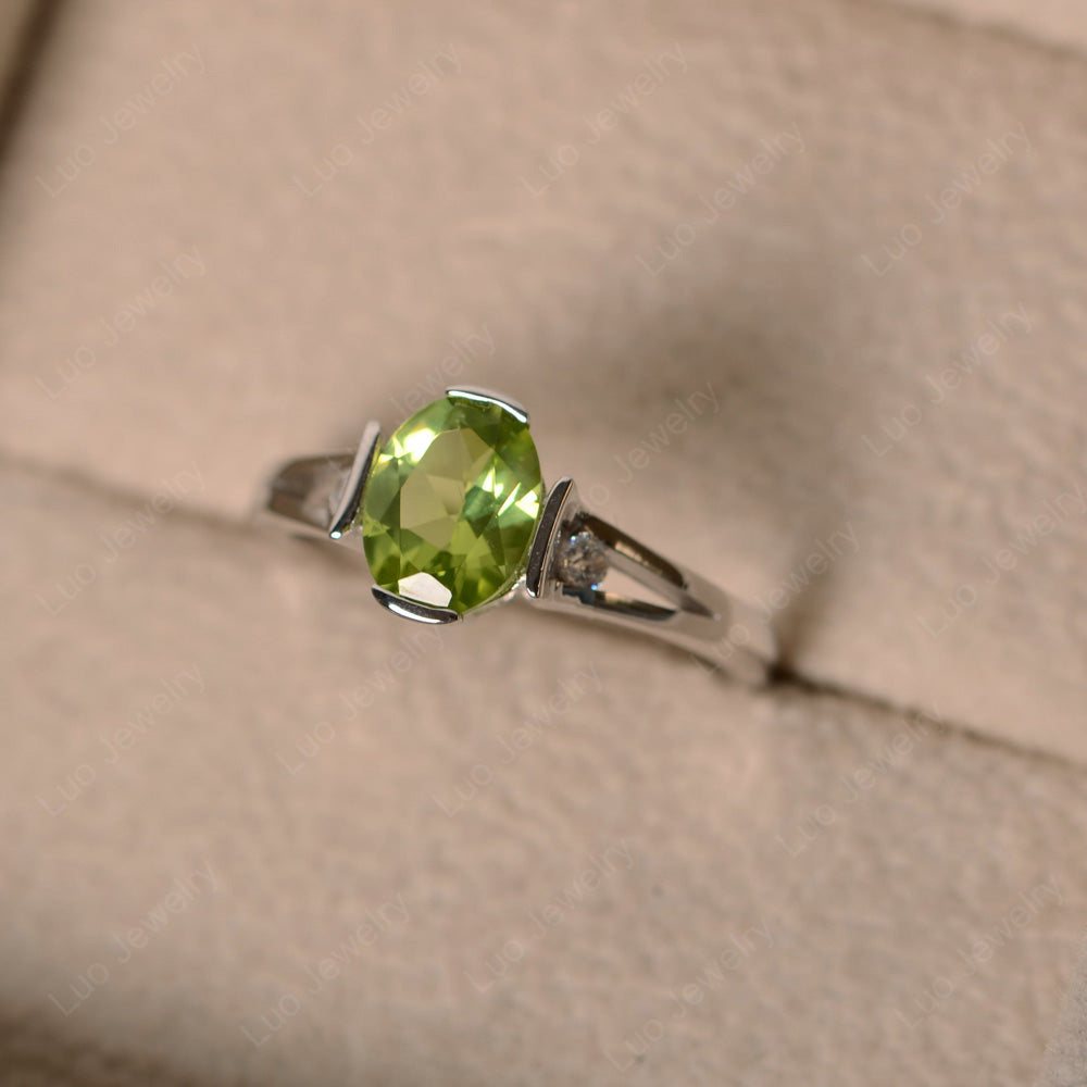 Peridot Ring Oval Cut Sterling Silver 925 - LUO Jewelry