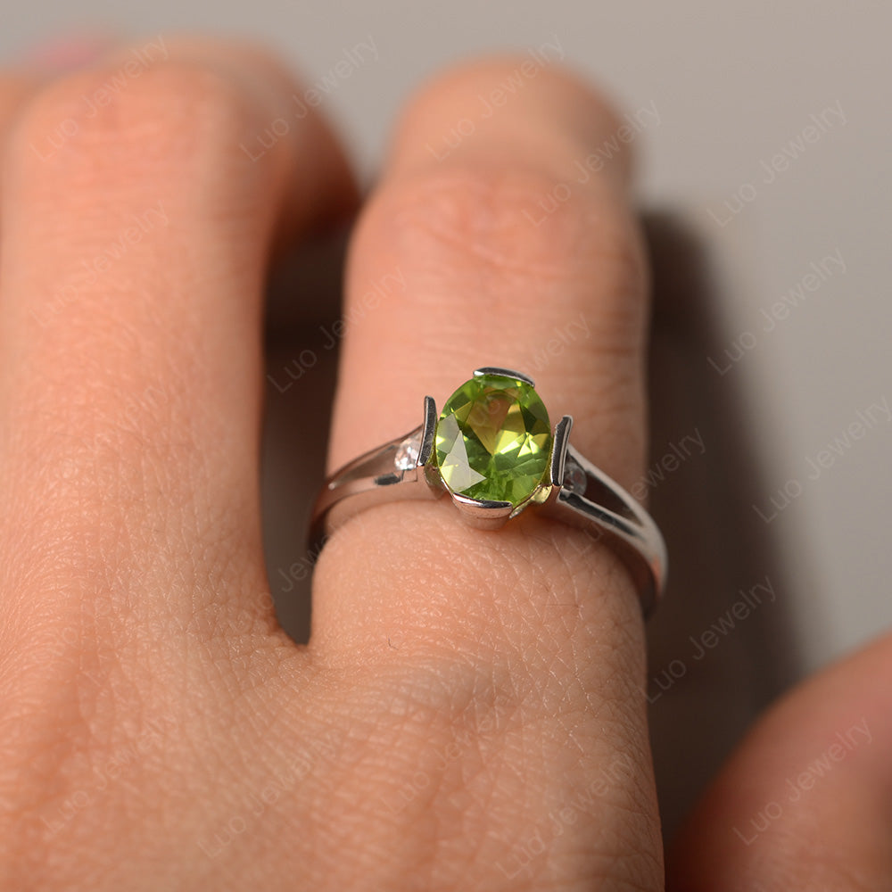 Peridot Ring Oval Cut Sterling Silver 925 - LUO Jewelry
