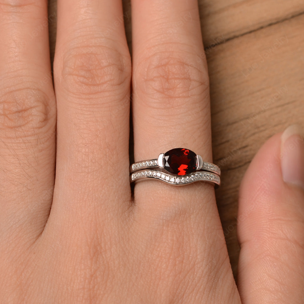 Oval Cut East West Garnet Bridal Set Ring - LUO Jewelry