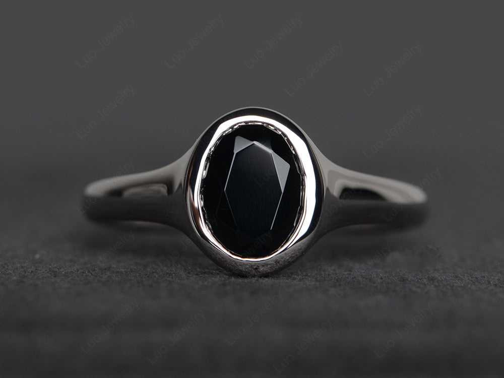 Simple Oval Bezel Set Black Spinel Ring White Gold - LUO Jewelry