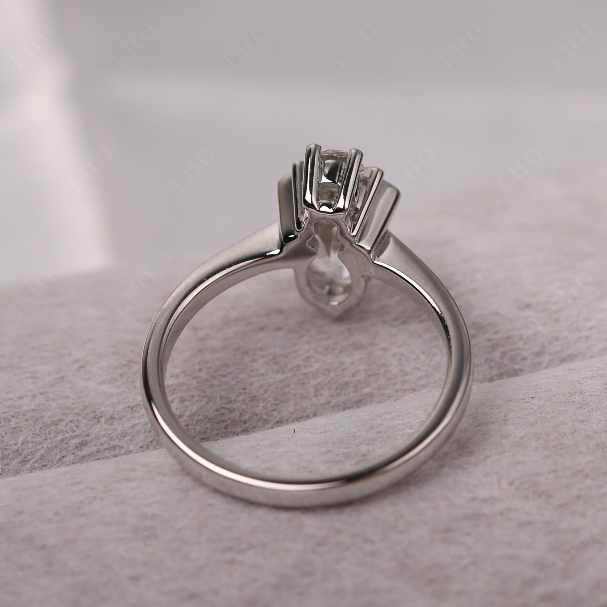 White Topaz Nature Inspired Bee Ring - LUO Jewelry