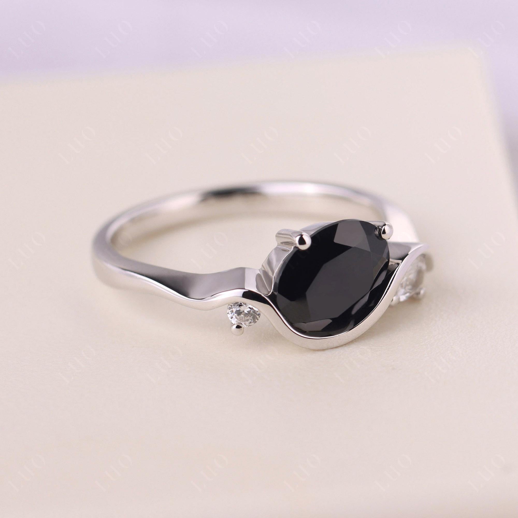 Wave Oval Black Stone Engagement Ring - LUO Jewelry