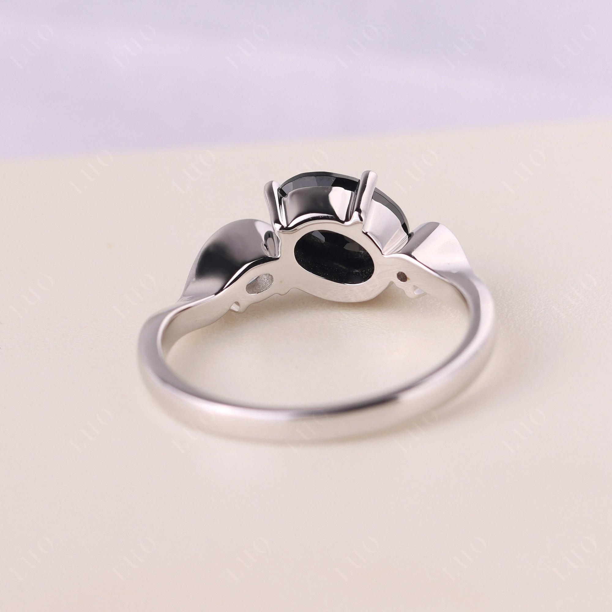 Wave Oval Black Stone Engagement Ring - LUO Jewelry
