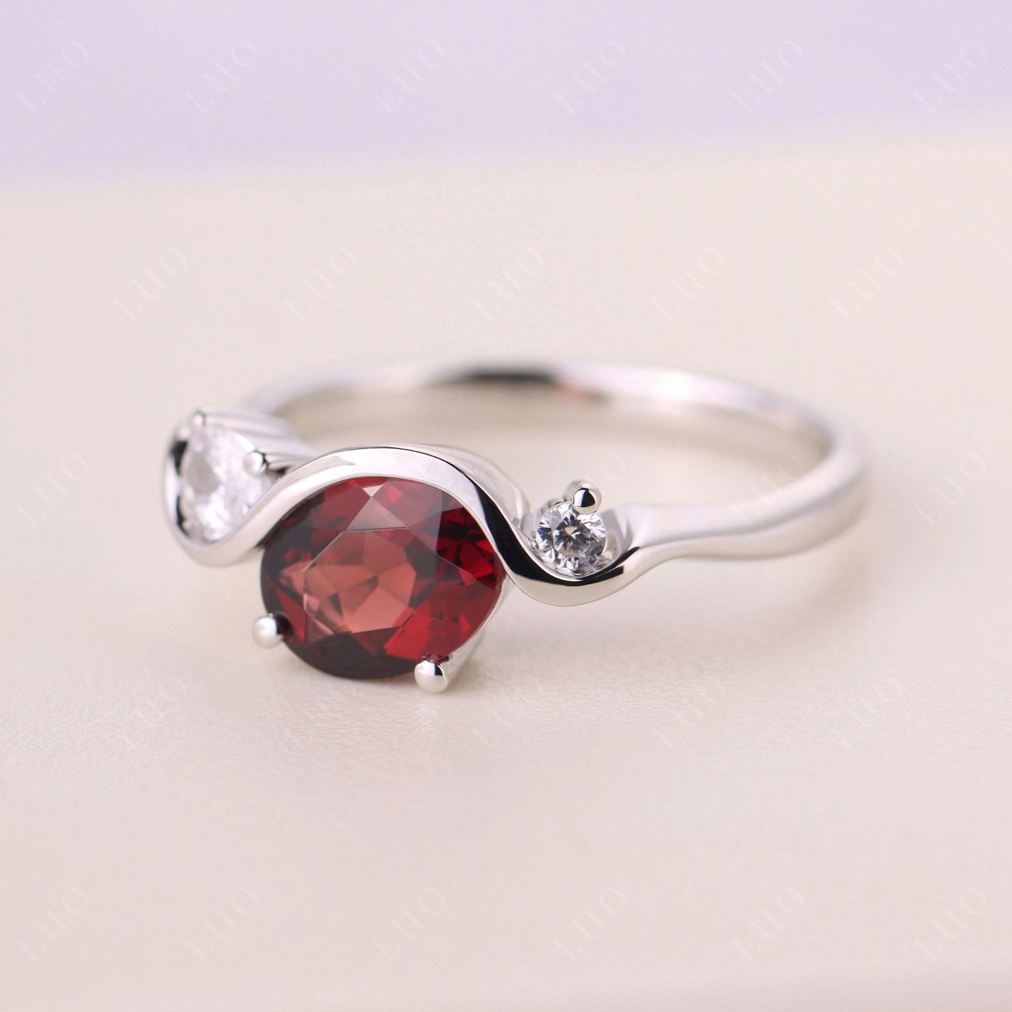 Wave Oval Garnet Engagement Ring - LUO Jewelry