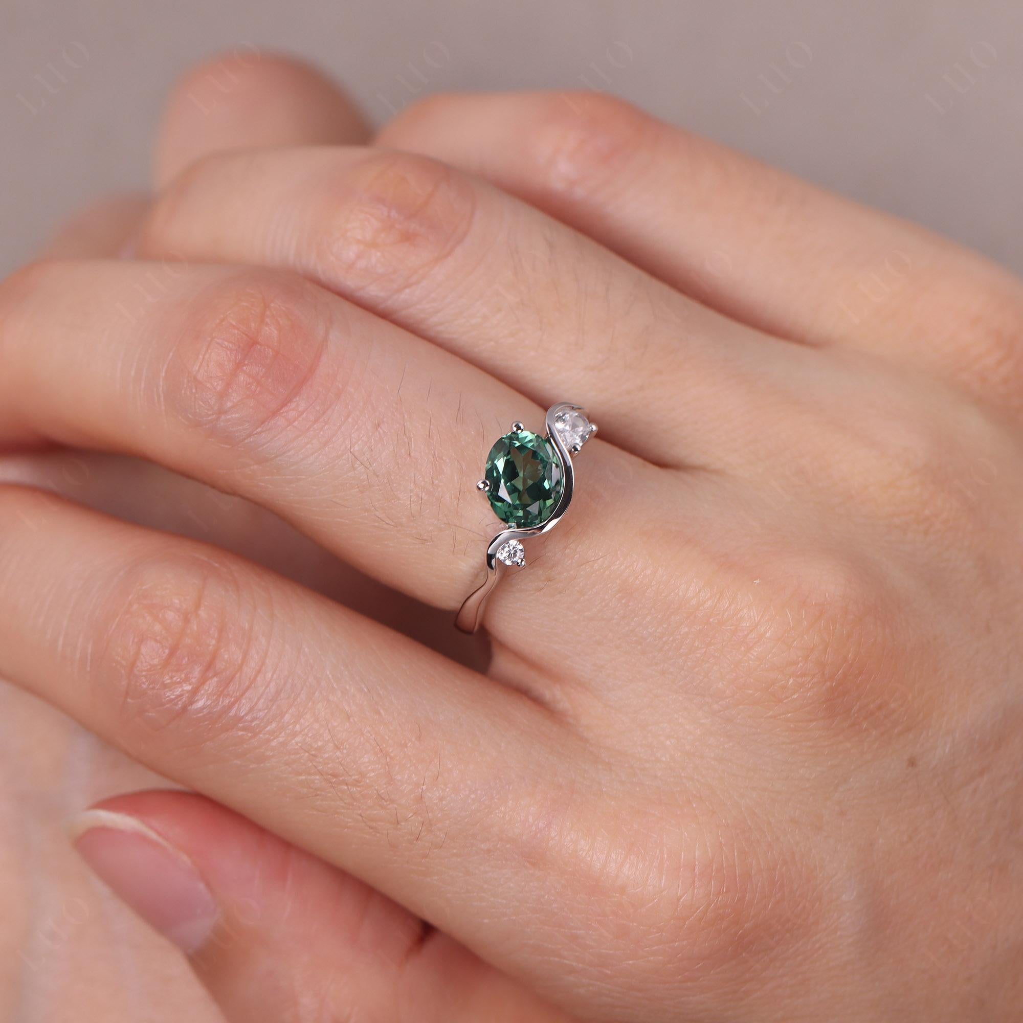 Wave Oval Green Sapphire Engagement Ring - LUO Jewelry