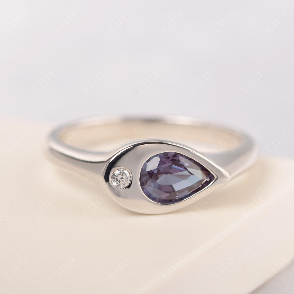 Vintage Alexandrite Ring East West Pear Shaped Ring - LUO Jewelry