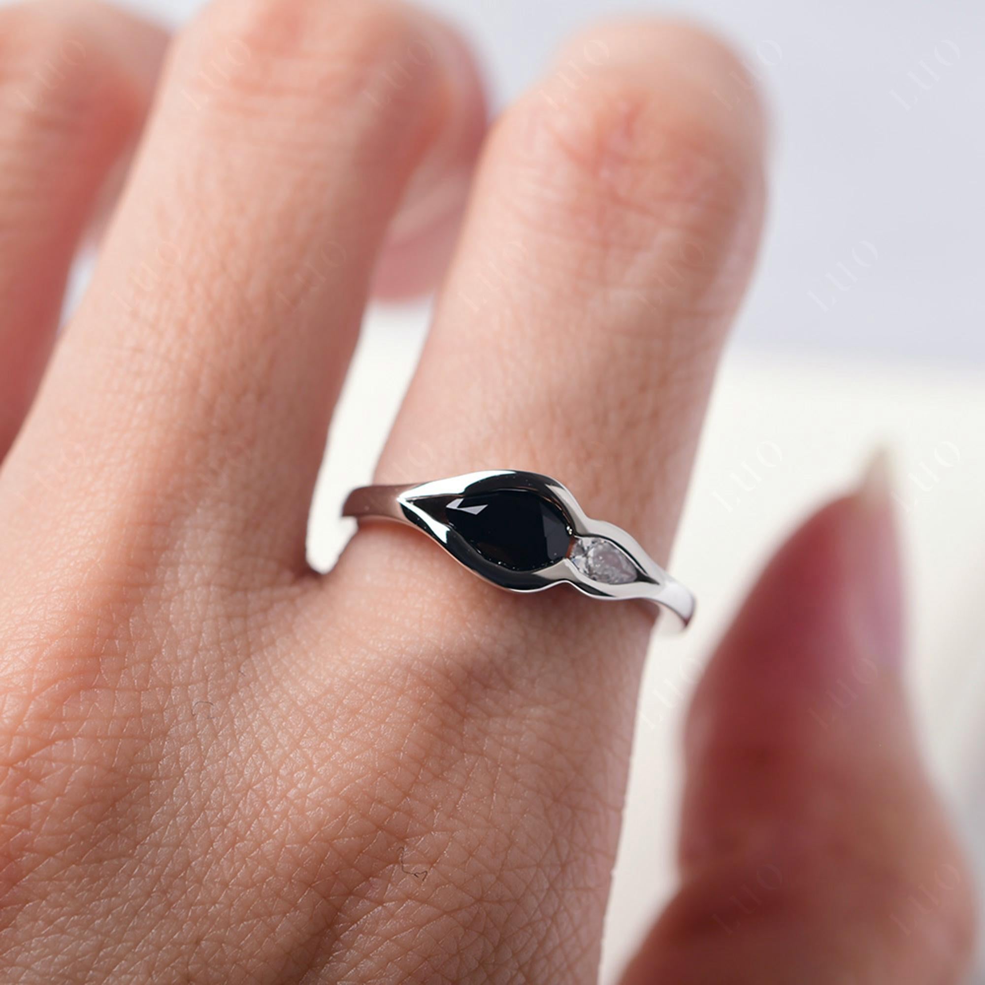 Vintage Black Spinel Bezel Pear Engagement Ring - LUO Jewelry
