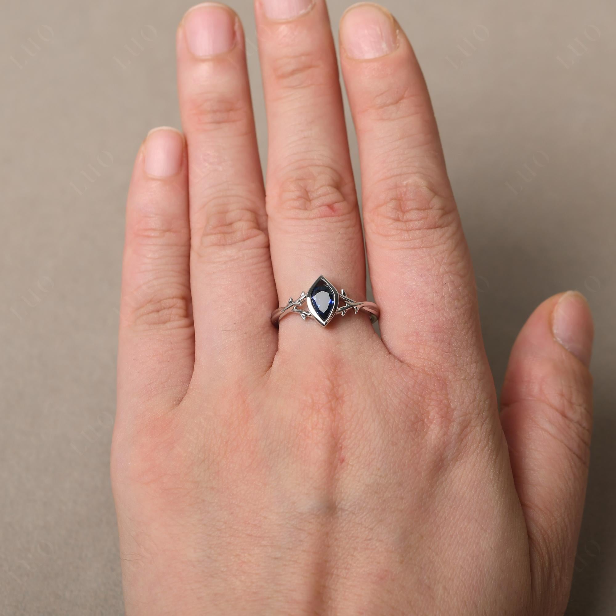 Twig Sapphire Bezel Set Ring - LUO Jewelry