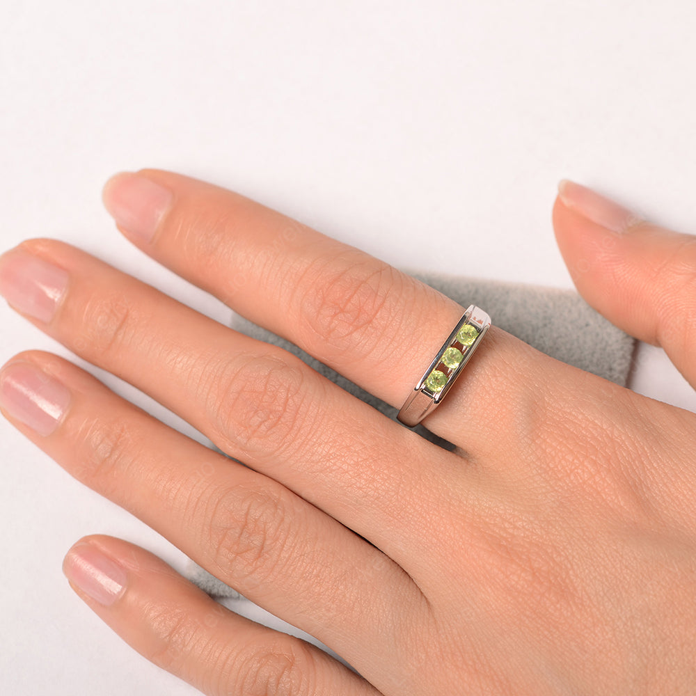 3 Stone Peridot Band Ring - LUO Jewelry