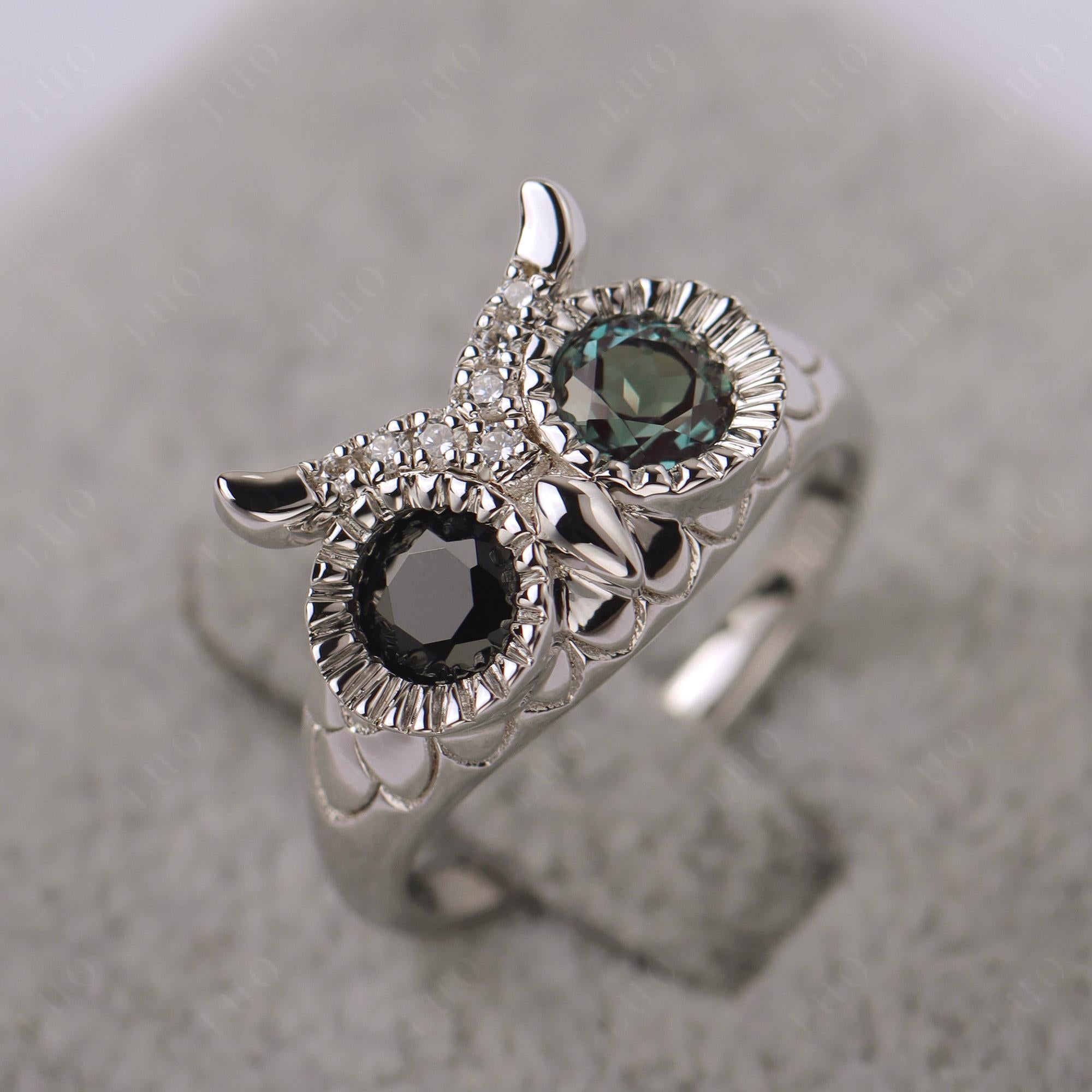 Lab Grown Alexandrite and Black Spinel Owl Ring - LUO Jewelry