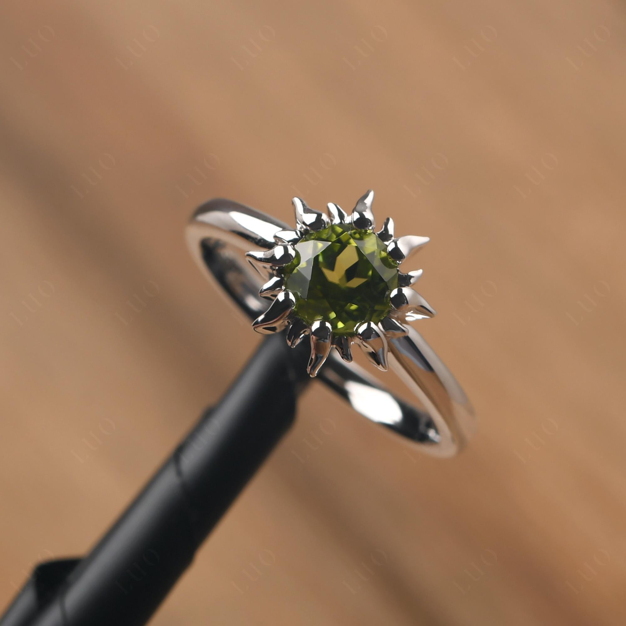 Sunburst Peridot Solitaire Ring - LUO Jewelry