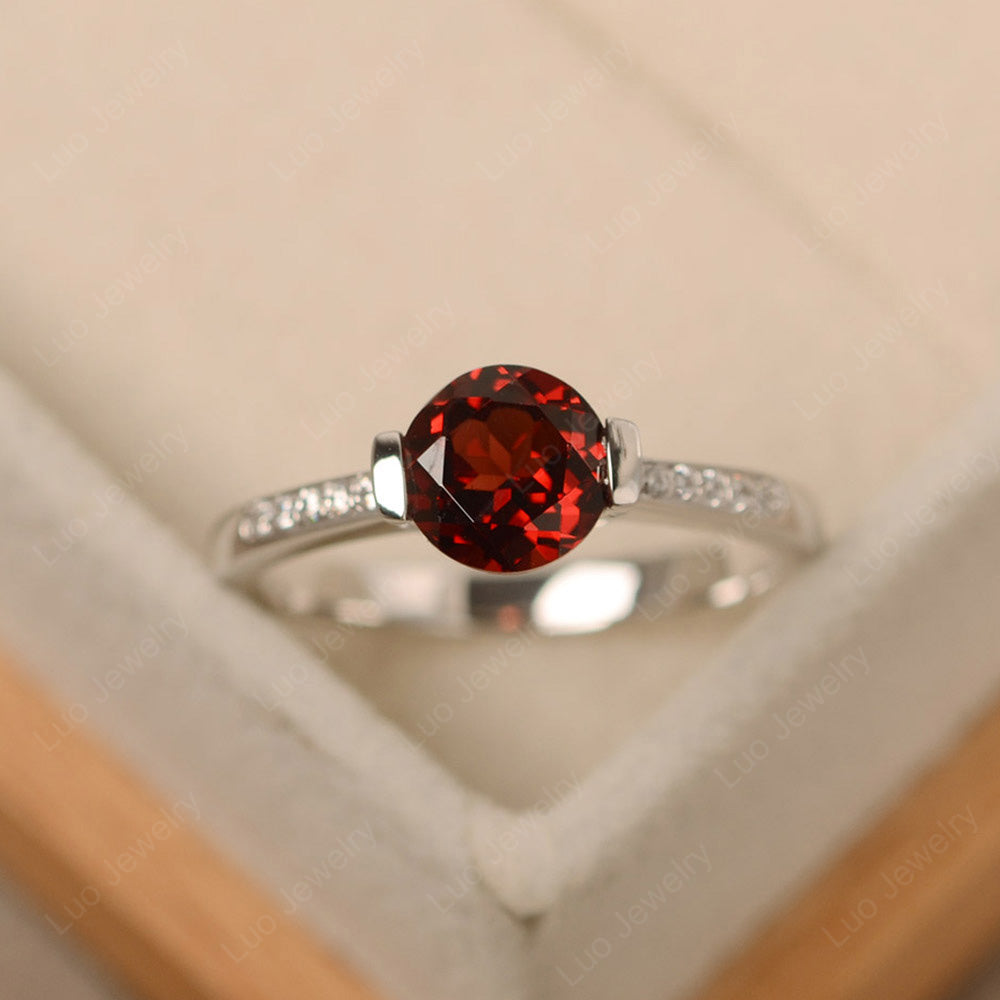 Round Brilliant Cut Garnet Ring White Gold - LUO Jewelry