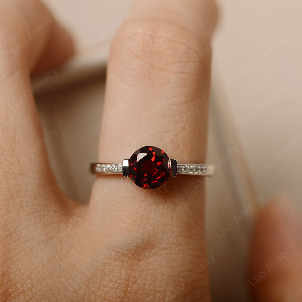 Round Brilliant Cut Garnet Ring White Gold - LUO Jewelry