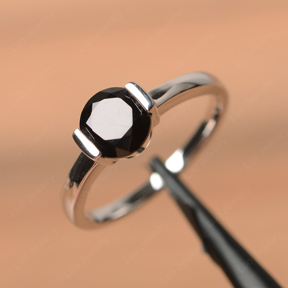Round Cut Black Spinel Solitaire Bezel Ring - LUO Jewelry