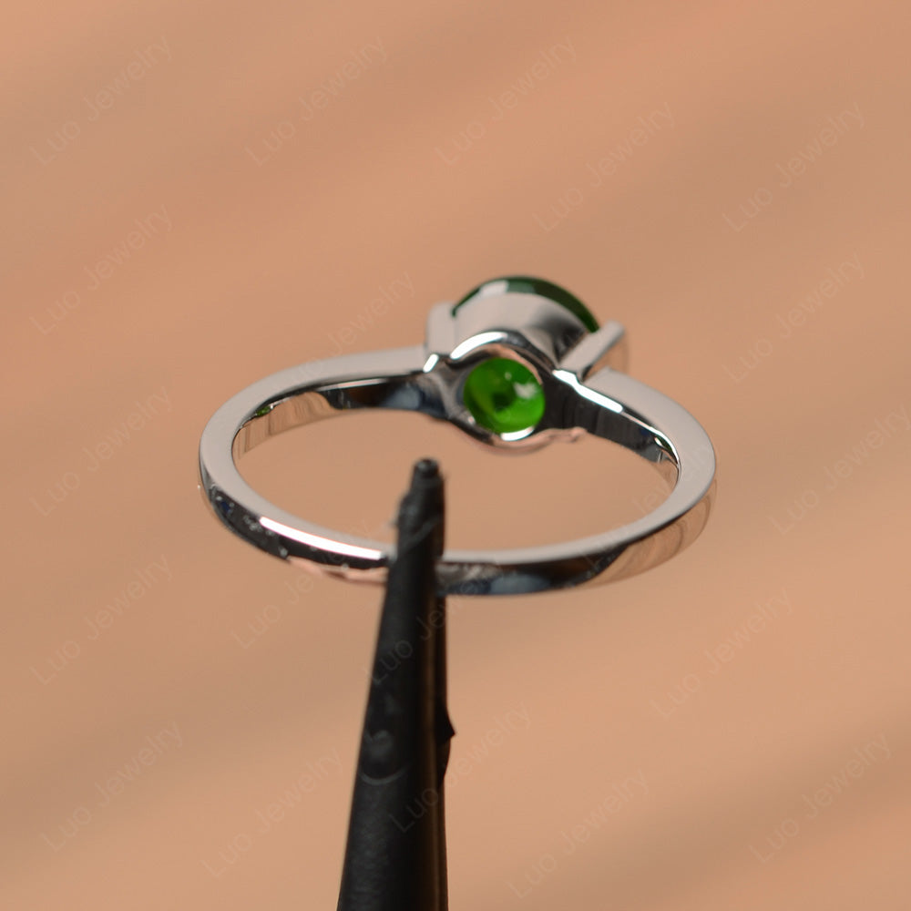 Round Cut Diopside Solitaire Bezel Ring - LUO Jewelry