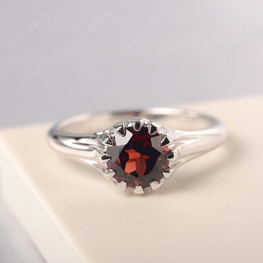 Vintage Garnet Solitaire Engagement Ring - LUO Jewelry