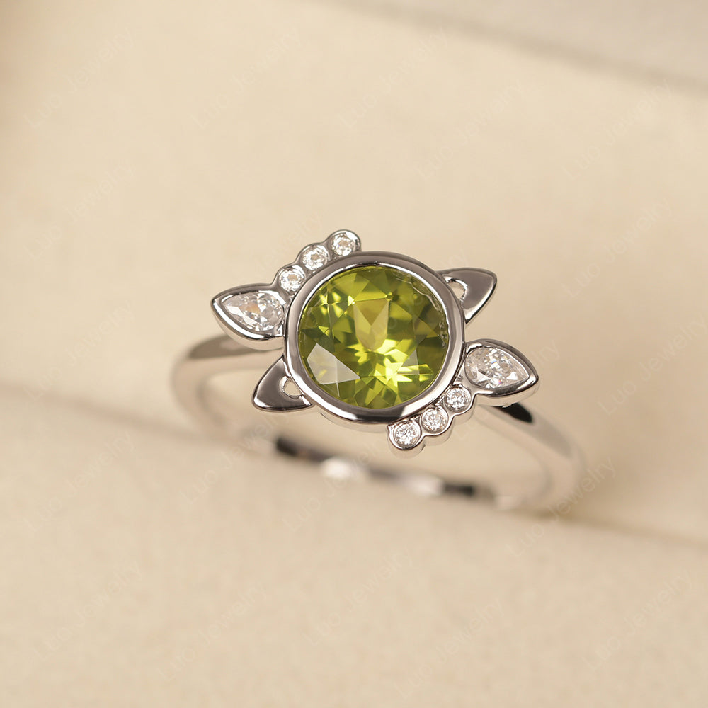 Saturn Style Peridot Engagement Ring - LUO Jewelry