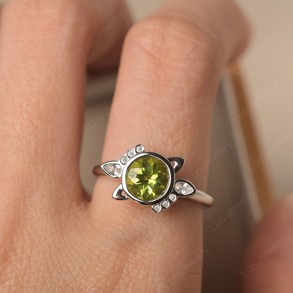 Saturn Style Peridot Engagement Ring - LUO Jewelry