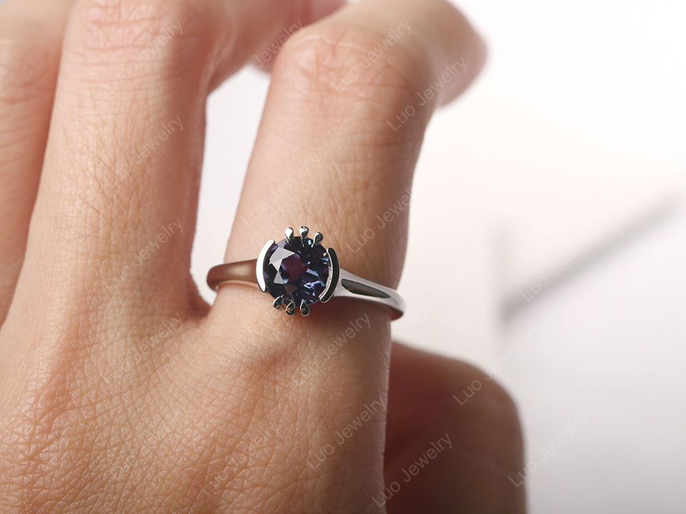 Vintage Alexandrite Solitaire Ring - LUO Jewelry