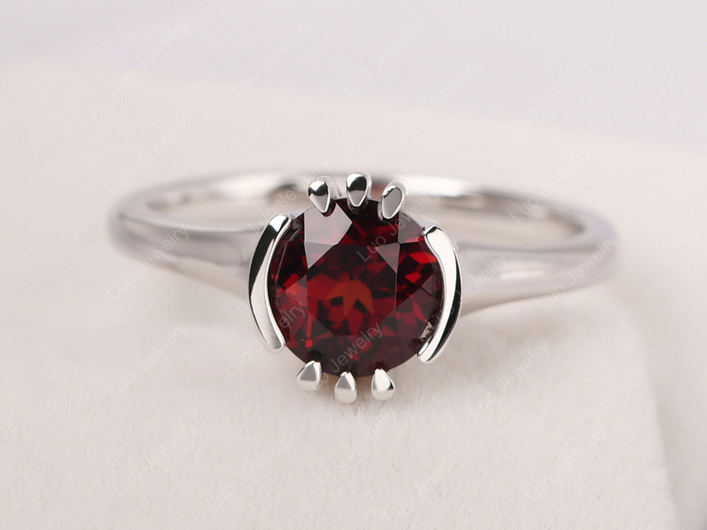 Vintage Garnet Solitaire Ring - LUO Jewelry