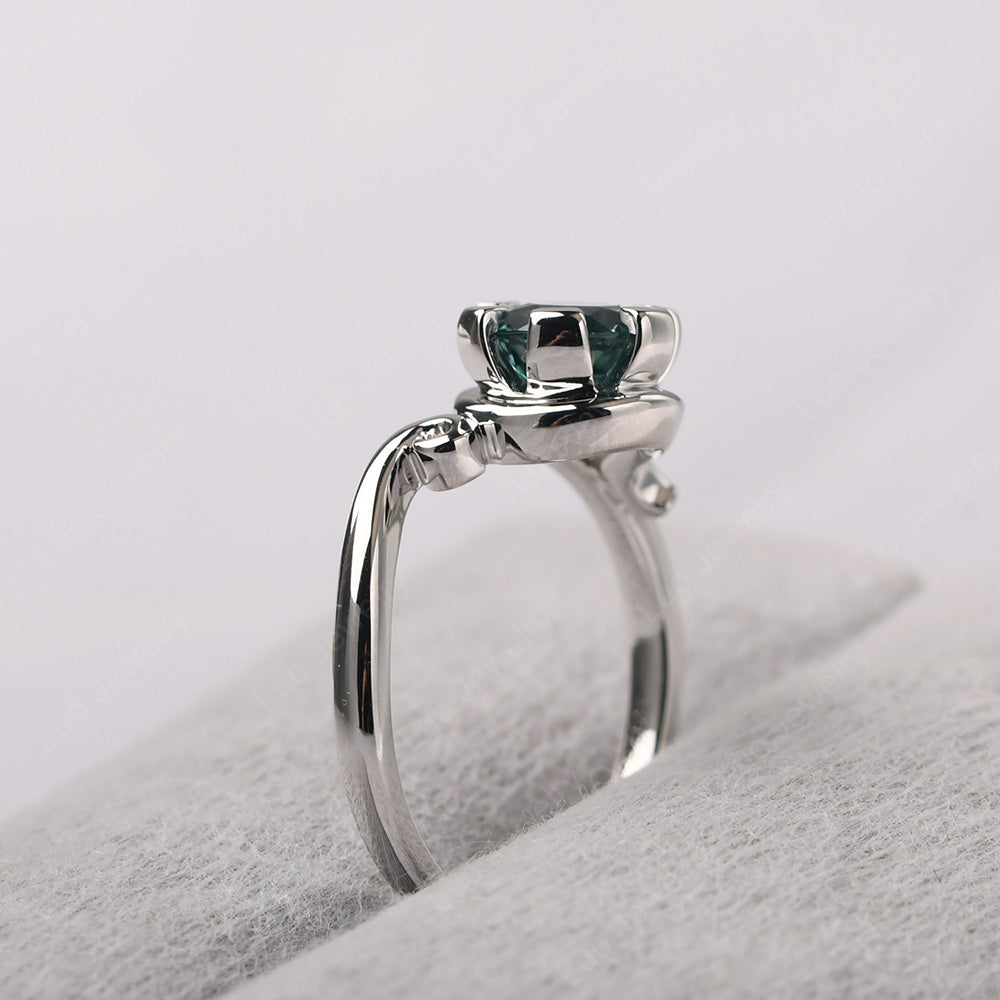 Non-traditional Green Sapphire Ring - LUO Jewelry