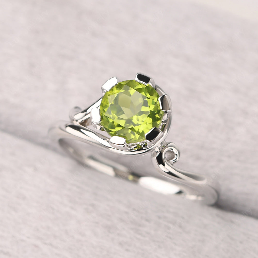 Non-traditional Peridot Ring - LUO Jewelry