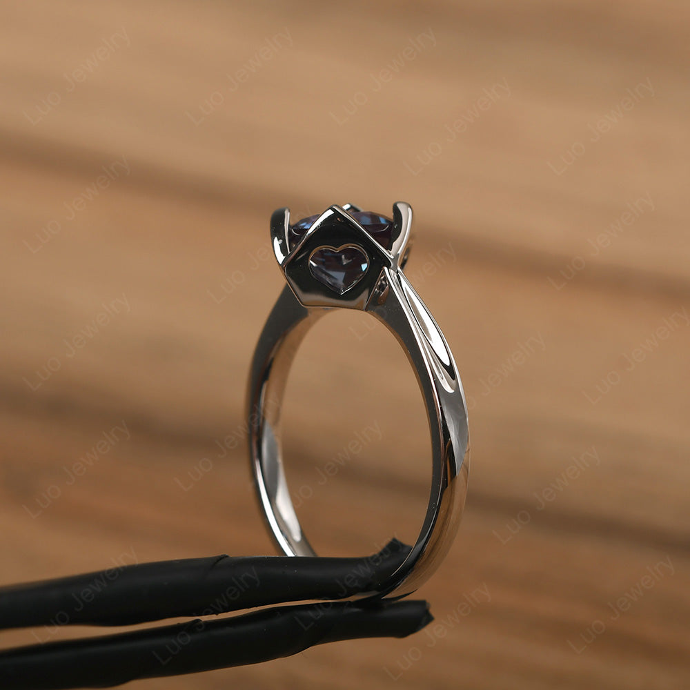 Round Alexandrite Solitaire Ring - LUO Jewelry